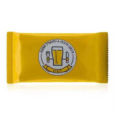 Individual wrapped face hand wet wipes for restaurant hotel shop